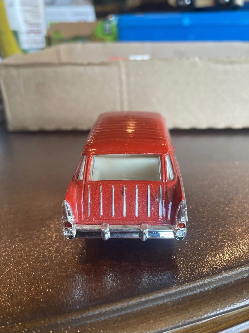 Road signature 57 Chevrolet nomad 1:43 scale